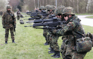Neonazi-Terrorzelle in der Bundeswehr umfassender als bisher bekannt - Christopher Lehmann und Johannes Stern